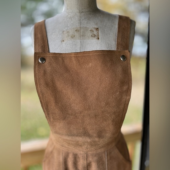 California Leather Works Suede Jumper - Picture 9 of 11